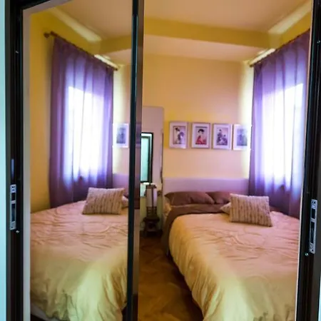 City Center - 2 Bedroom Chill Lounge *